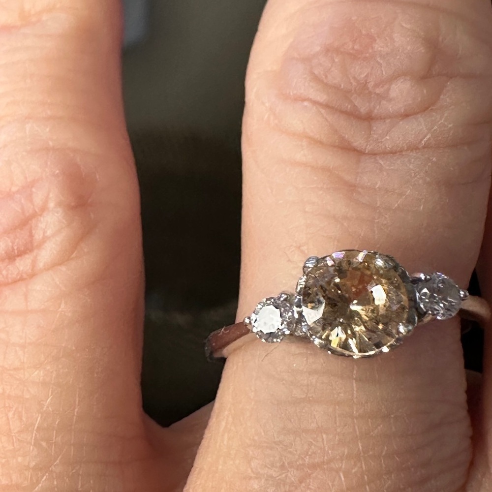 Morganite and Sterling Silver Ring - Picture 7 of 8